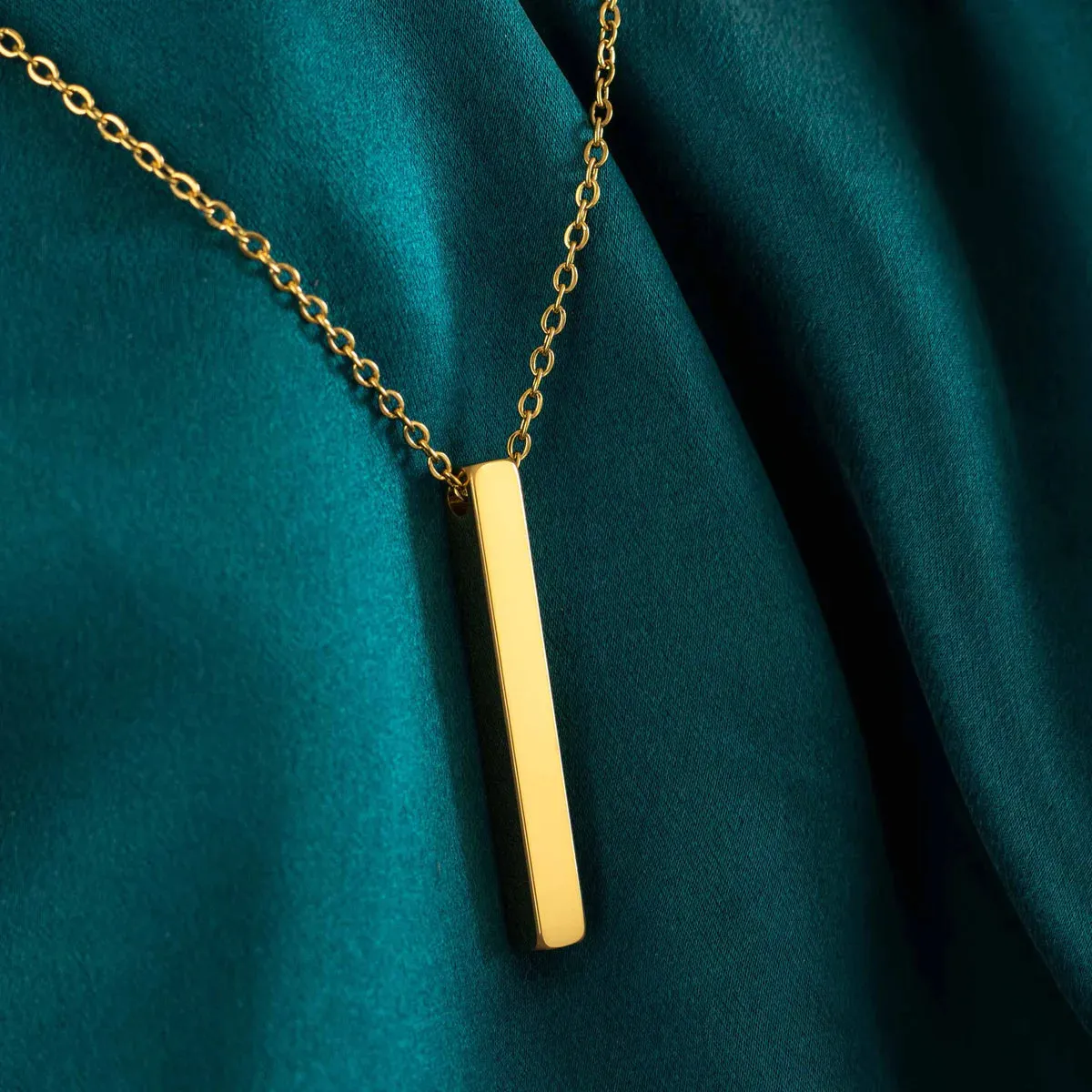 Céline Personalized Vertical Bar Necklace