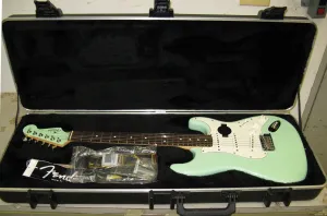 Fender American Standard Stratocaster - BRAND NEW